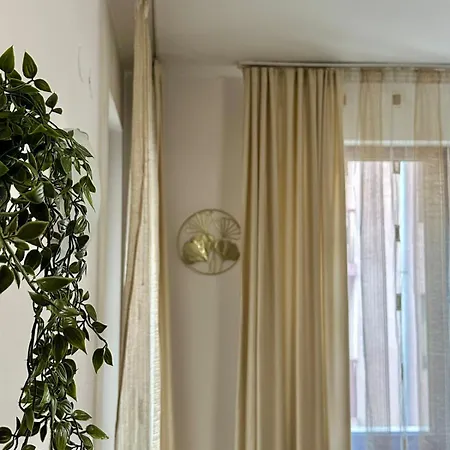 アパート Home2host バンスコ